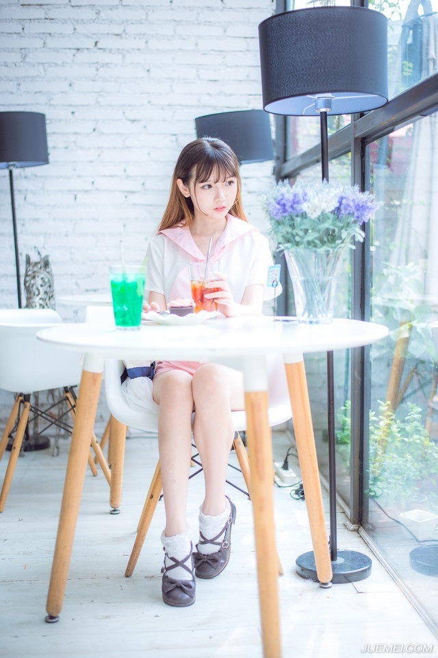“报~”